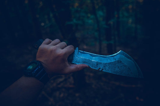 A Guide to Outdoor-Friendly Knives for Enthusiasts